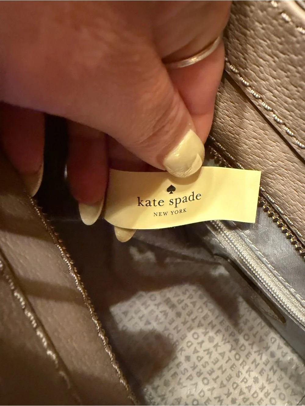 kate spade NWT Pebbled Leather Crossbody Tote Satchel in Light Beige $398 Retail